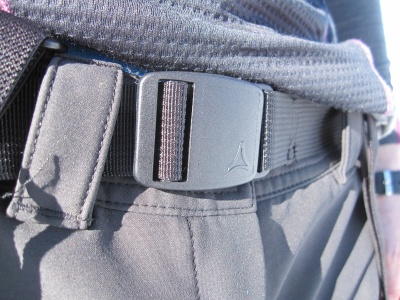 Ceinture en sangle intégrée