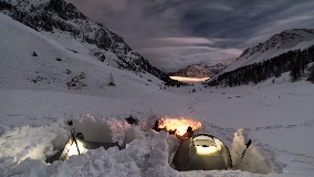 concours-photos-50-nuances-de-bivouac-categorie-neige