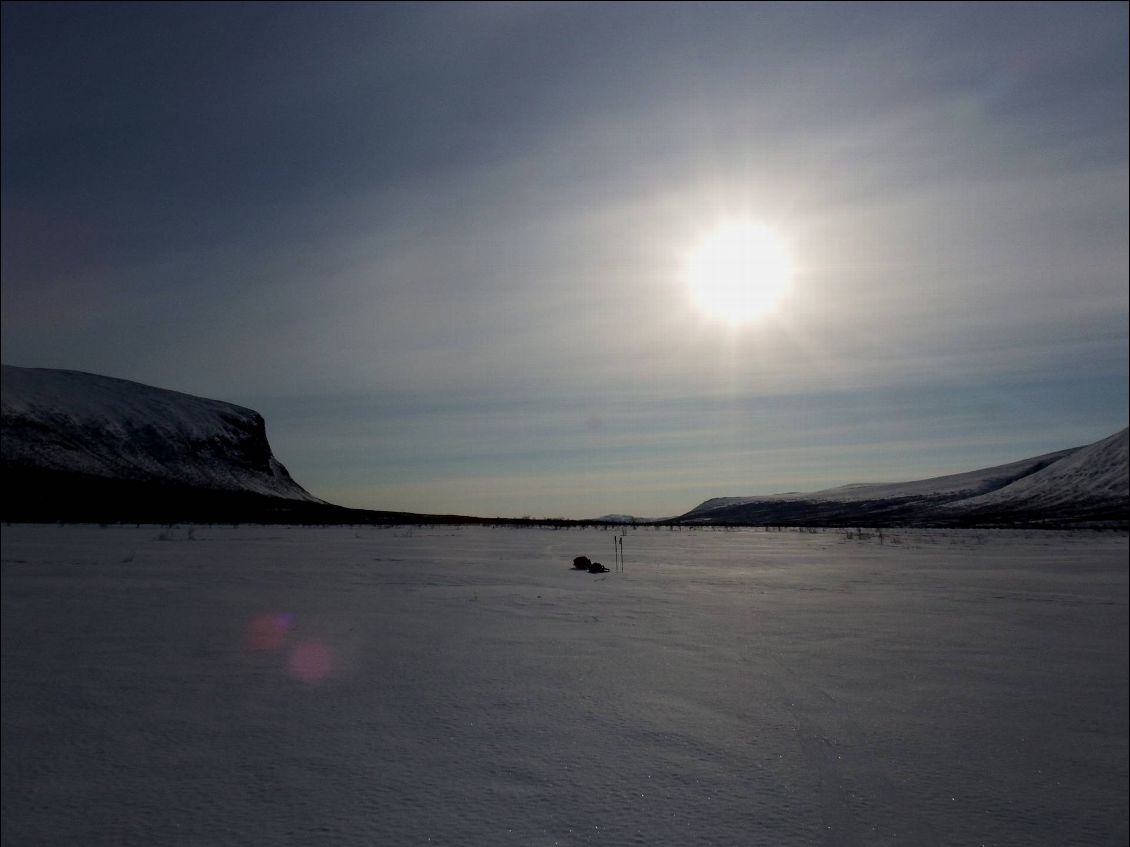 Départ du Bivouac sur le lac de Laddjujavri