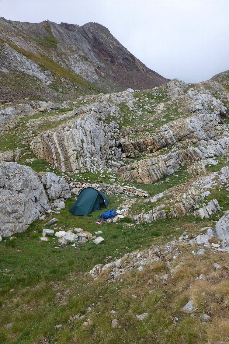 Bivouac avec vue imprenable sur la vallée