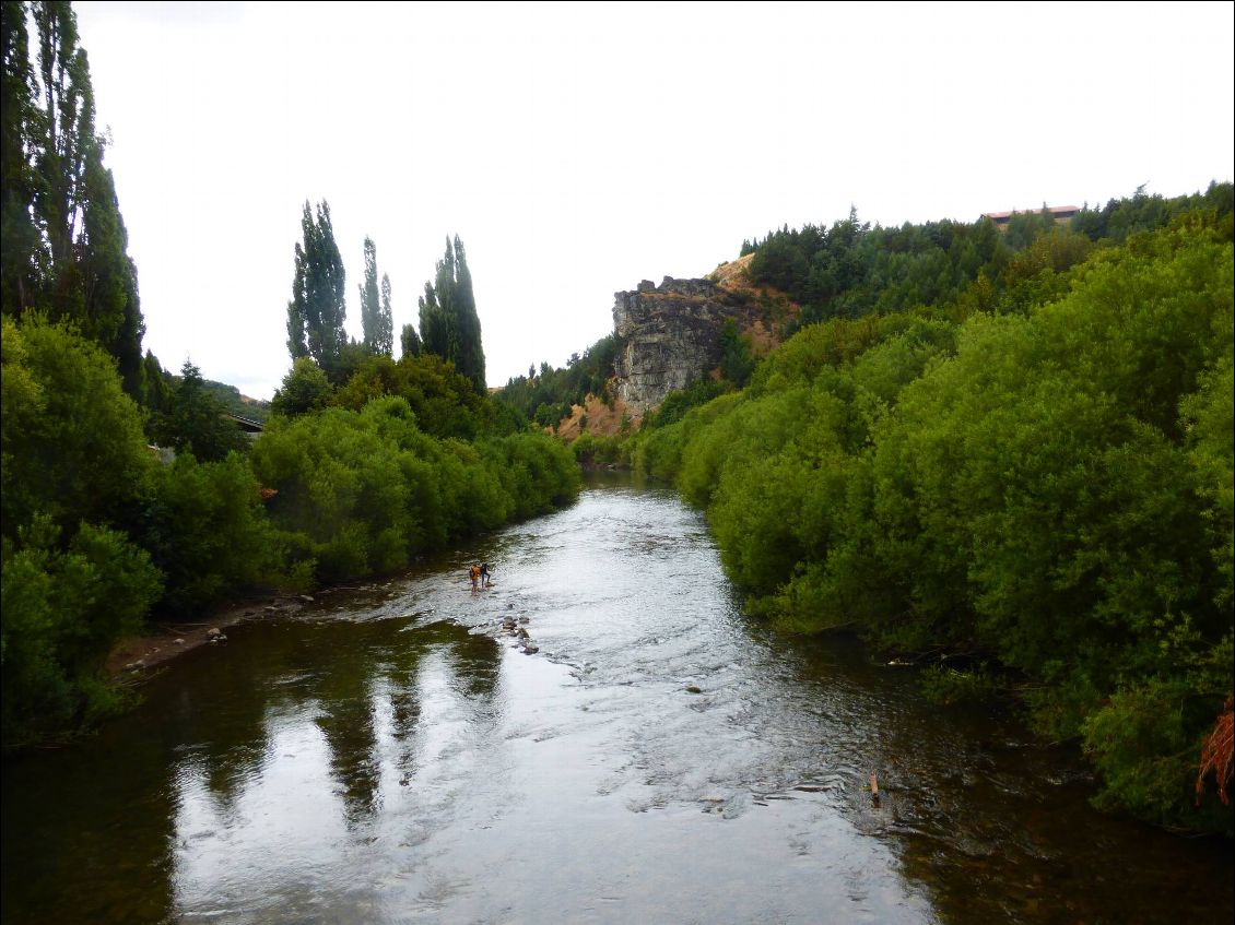 Notre camping est situé près du rio.