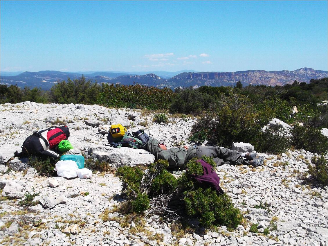 Petite sieste avant la dernière partie jusqu'à Cassis