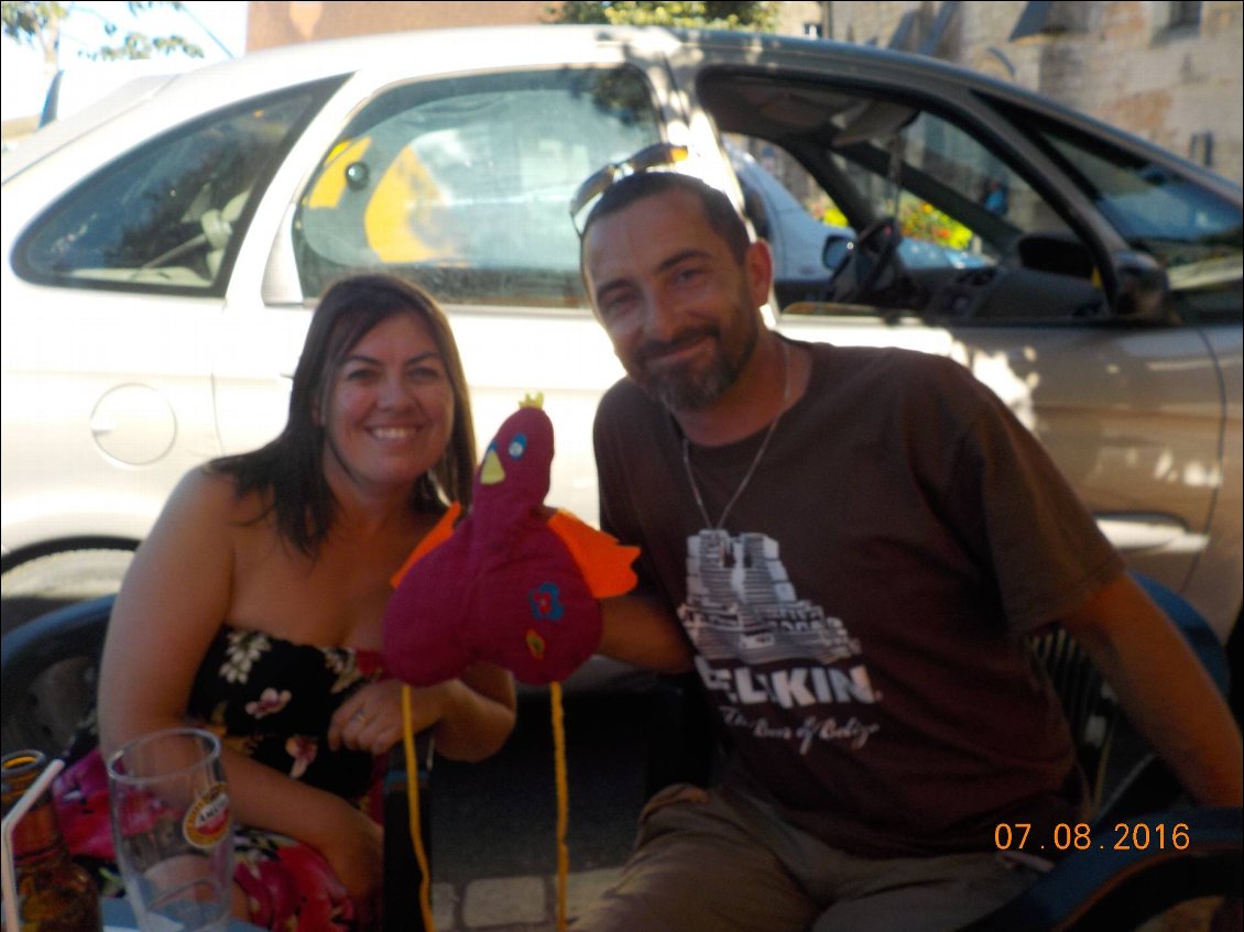 Laure et Alain accompagné de Mascocotte.