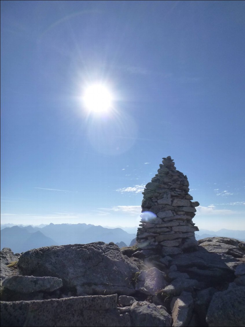 Cairn sommital : 3009m