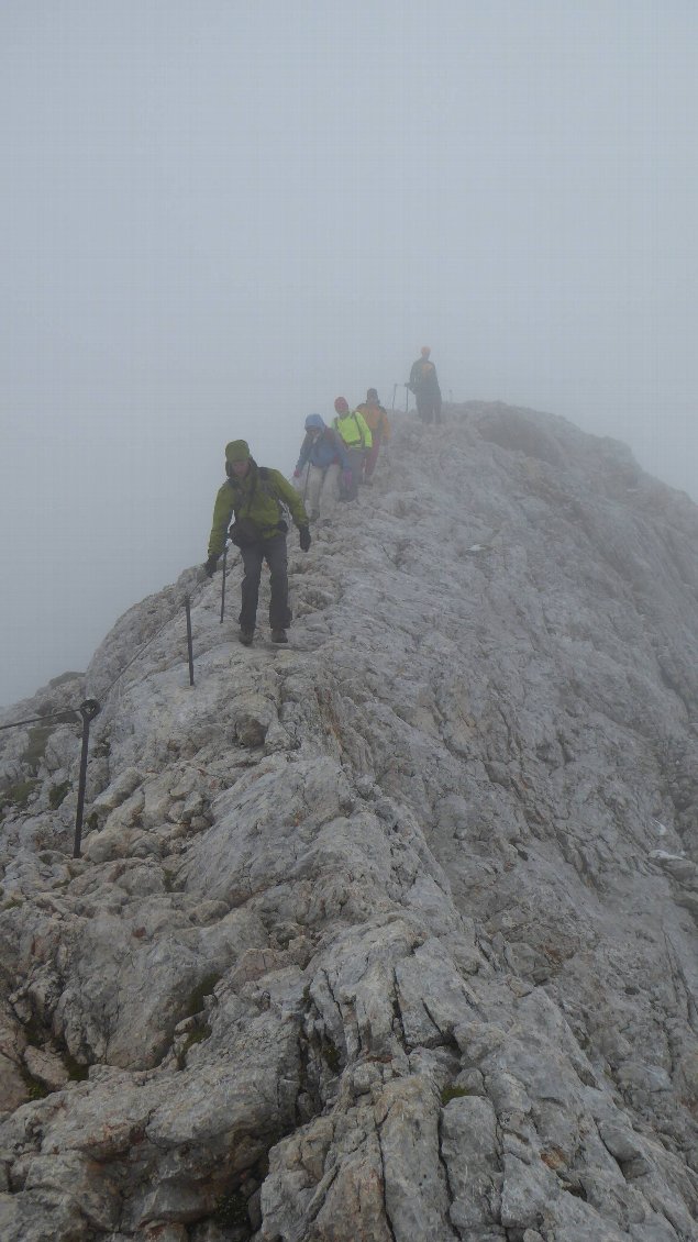 Descente par l'arête E du Triglav