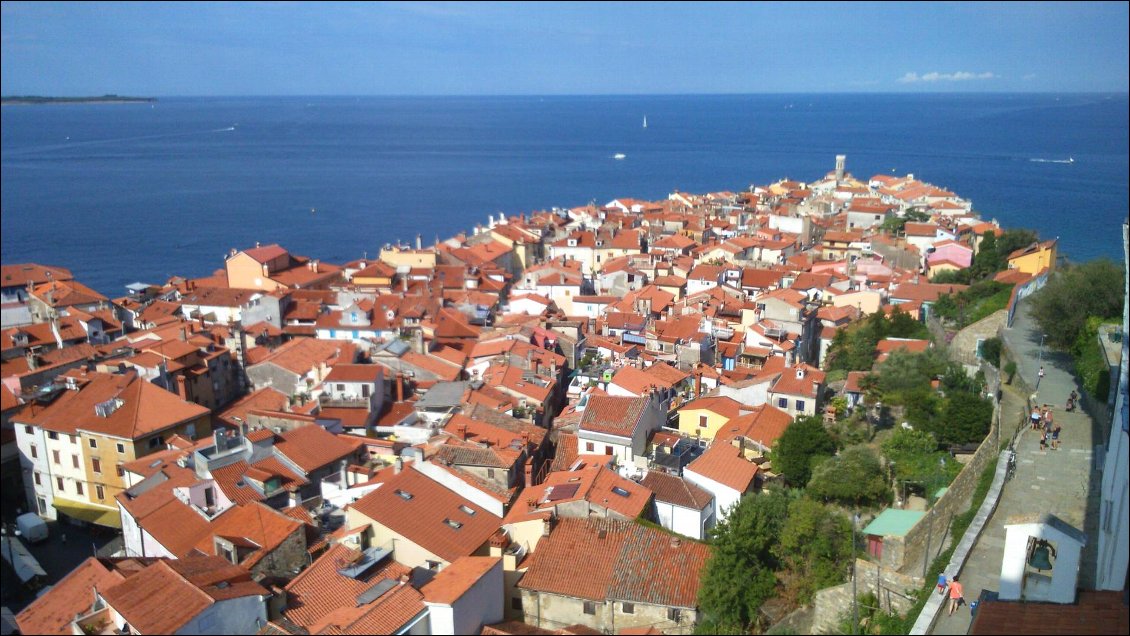 Vue sur Piran depuis le campanile