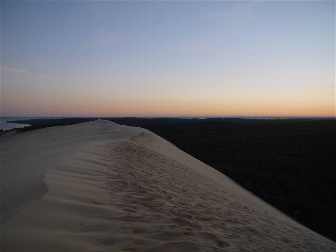 Au fond le bassin d'Arcachon