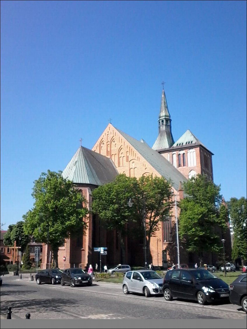 Arrivée à Kolobrzeg. Sa basilique