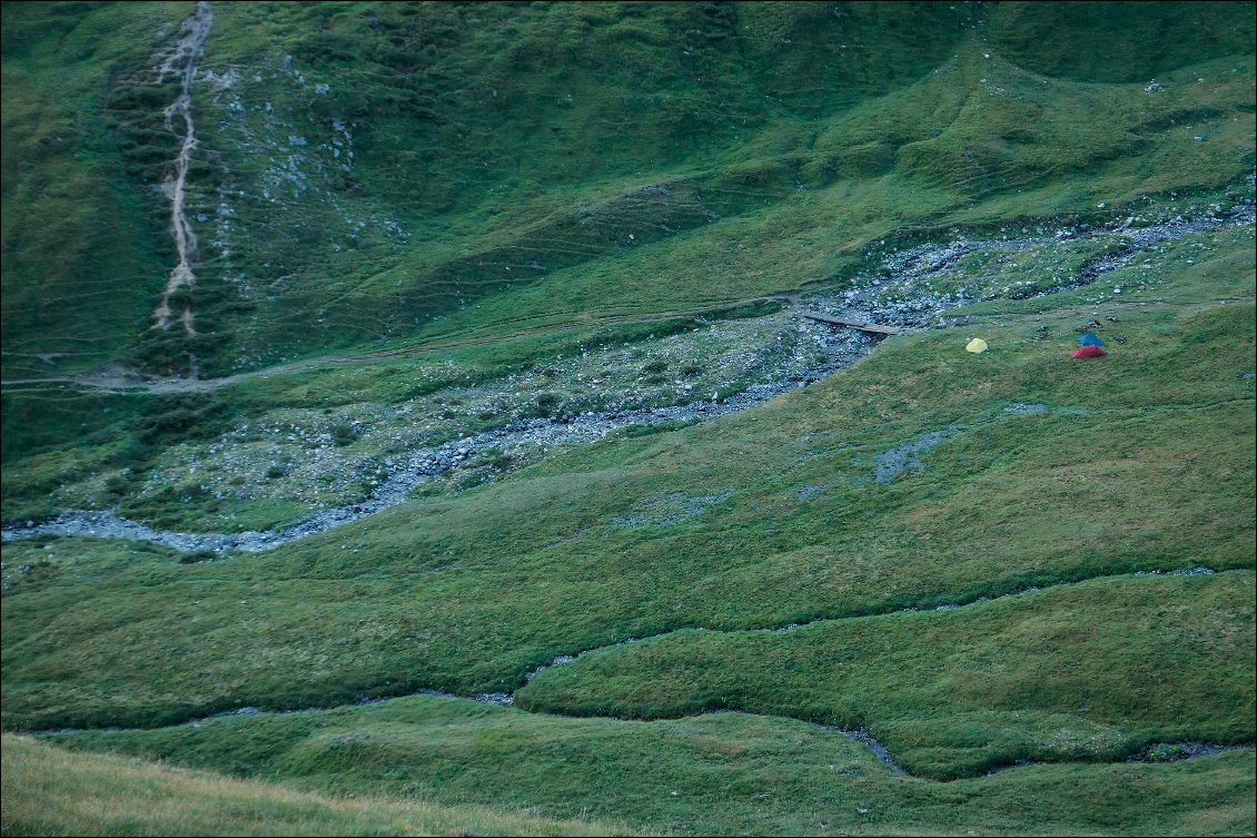 La bivouac vu d'en haut.