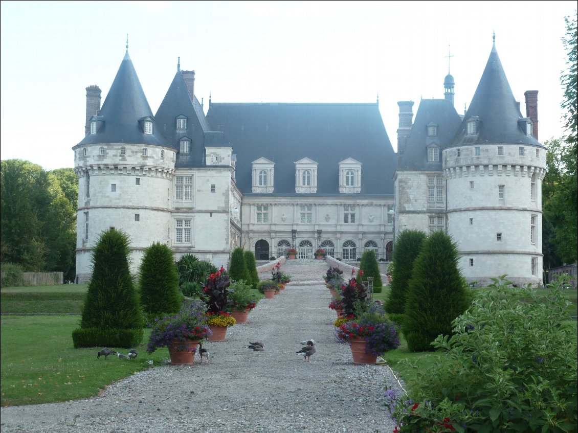 Chateau de Mesnières-en-Bray (non accessible au public)
