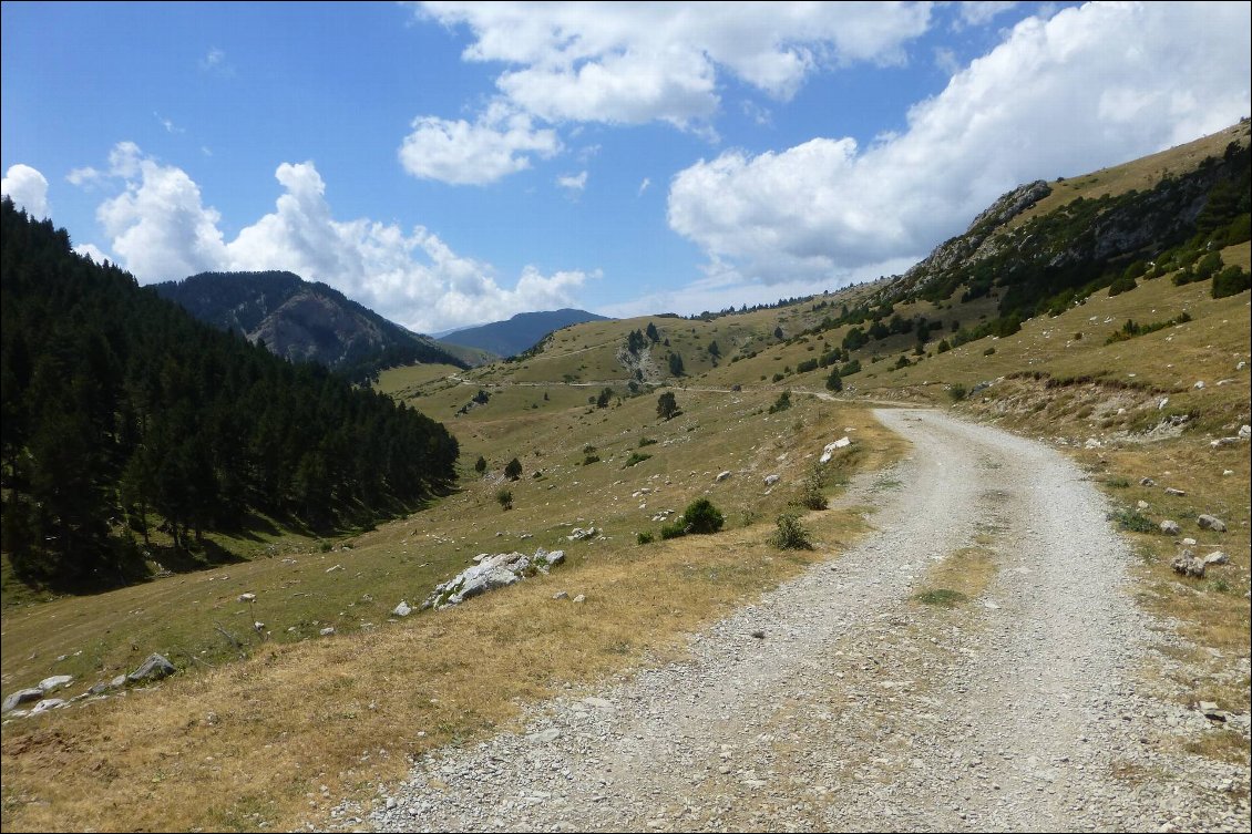 Au passage d'un col (sans nom) 1950m entre col de la Bauma et col de les Bassotes