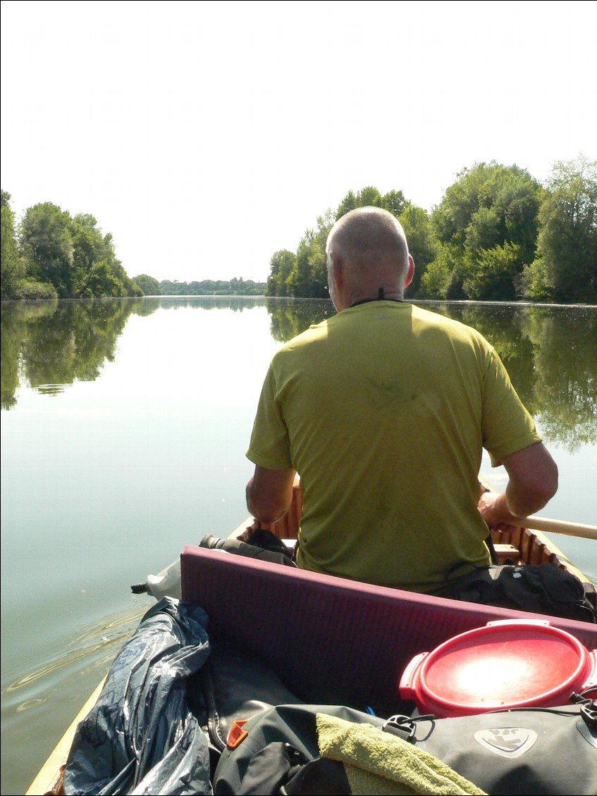 il a fait du canoë-stop!! On était pas mal plus lourds, mais au niveau du devis de masse et centrage, c'était encore jouable, et on a pu flotter...