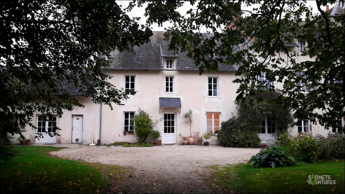 La chambre d'hôtes : Les Divettes, à Ste-Honorine-des-Pertes.
Changement de standing pour ce soir !