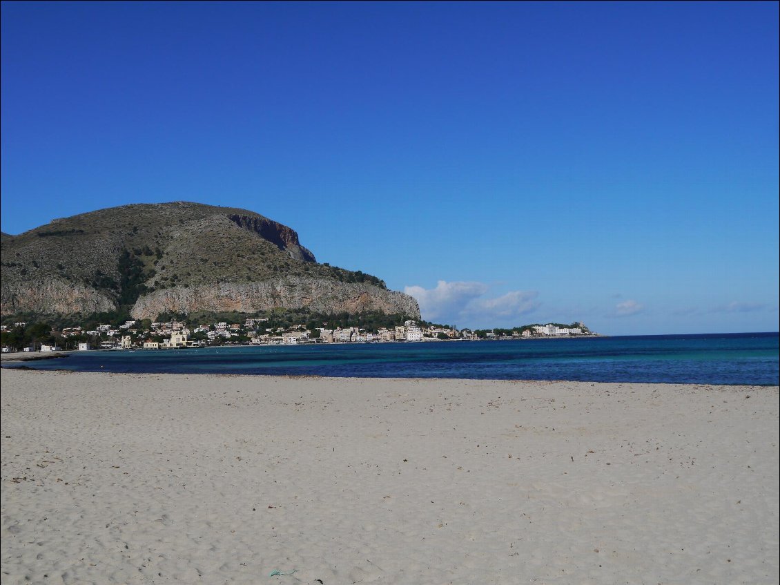 Mondelo, la station balnéaire de Palerme