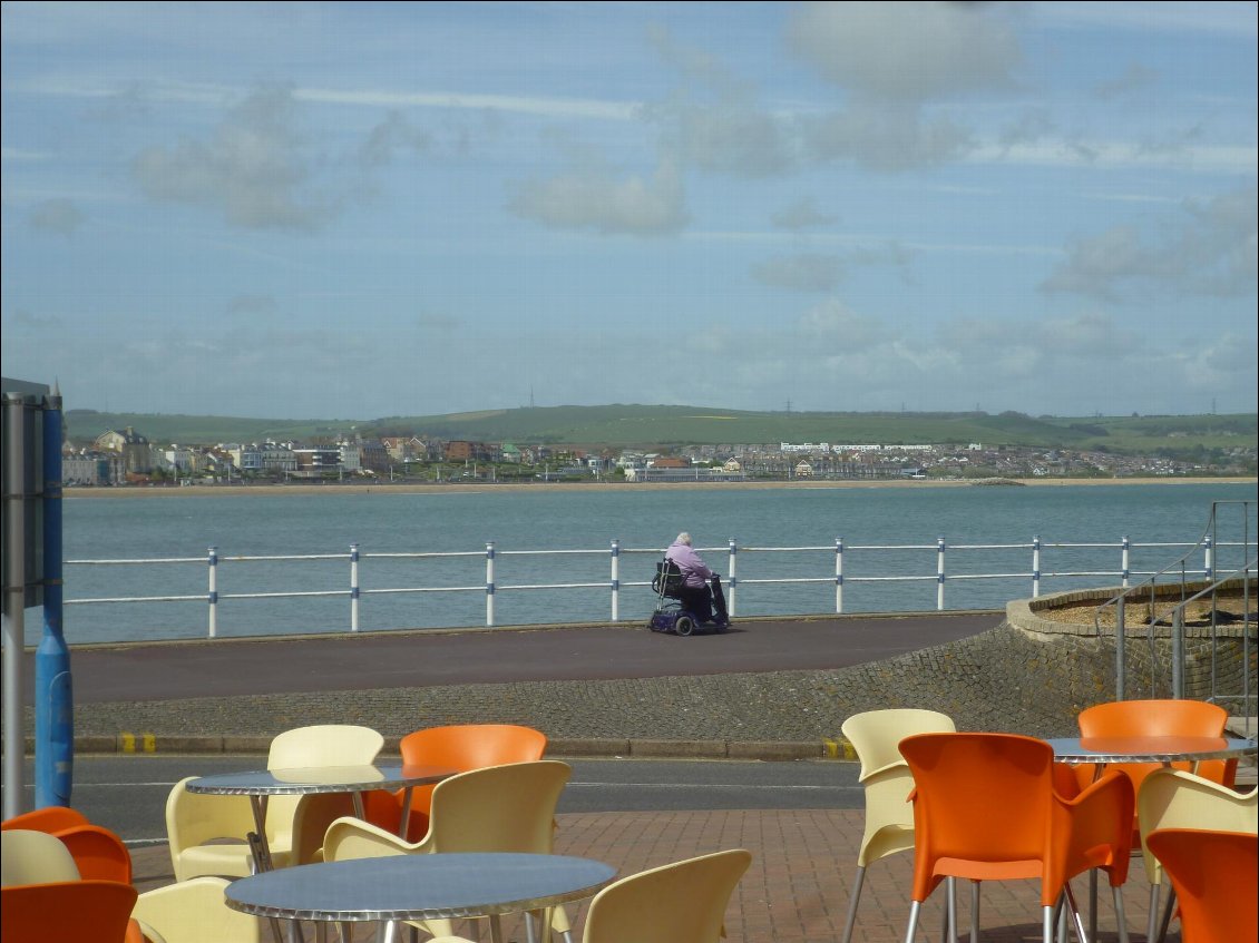 Weymouth, une ville balnéaire avec beaucoup de petits vieux sur leurs tricycles electriques.