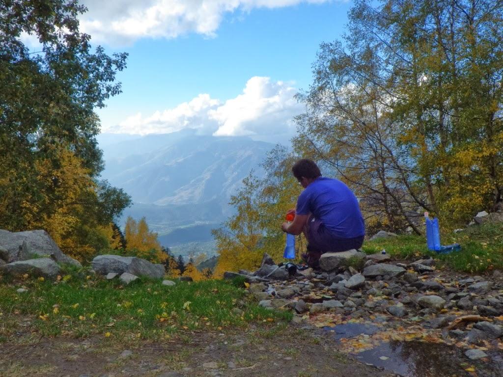 Le ruisseau sur la piste