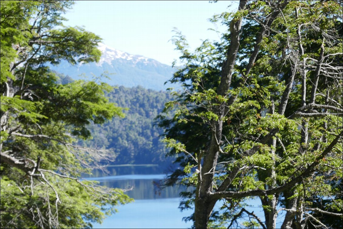 Lago Correntoso