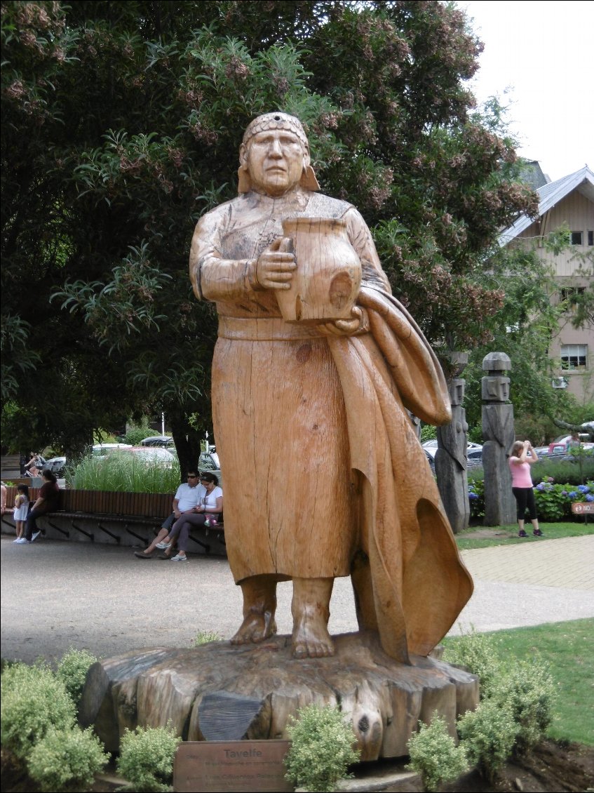 Plaza de armas, Pucon