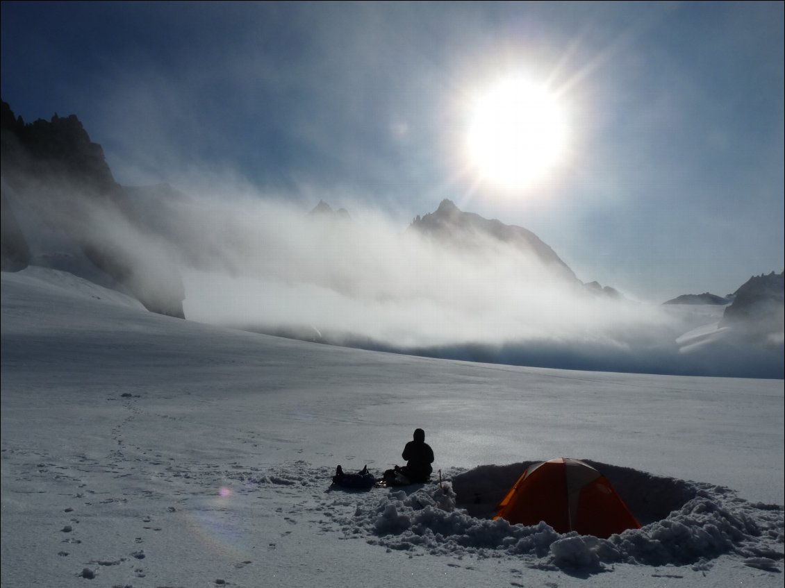 6# Eléa FRANCOIS.
Juillet 2009 à l'occasion d'un projet d'alpinisme dans le massif du Mont-Blanc.
Bivouac sur le glacier du Géant.