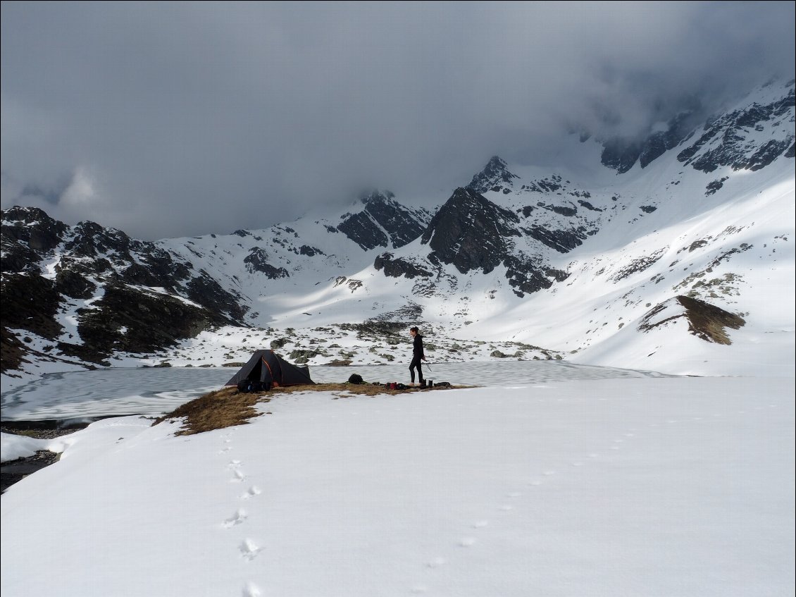 15# Ludivine LABBE.
Lac Jovet, Les contamines.
Lors de la traversée des Alpes pendant 1 mois : Beaufort/ lac Léman.