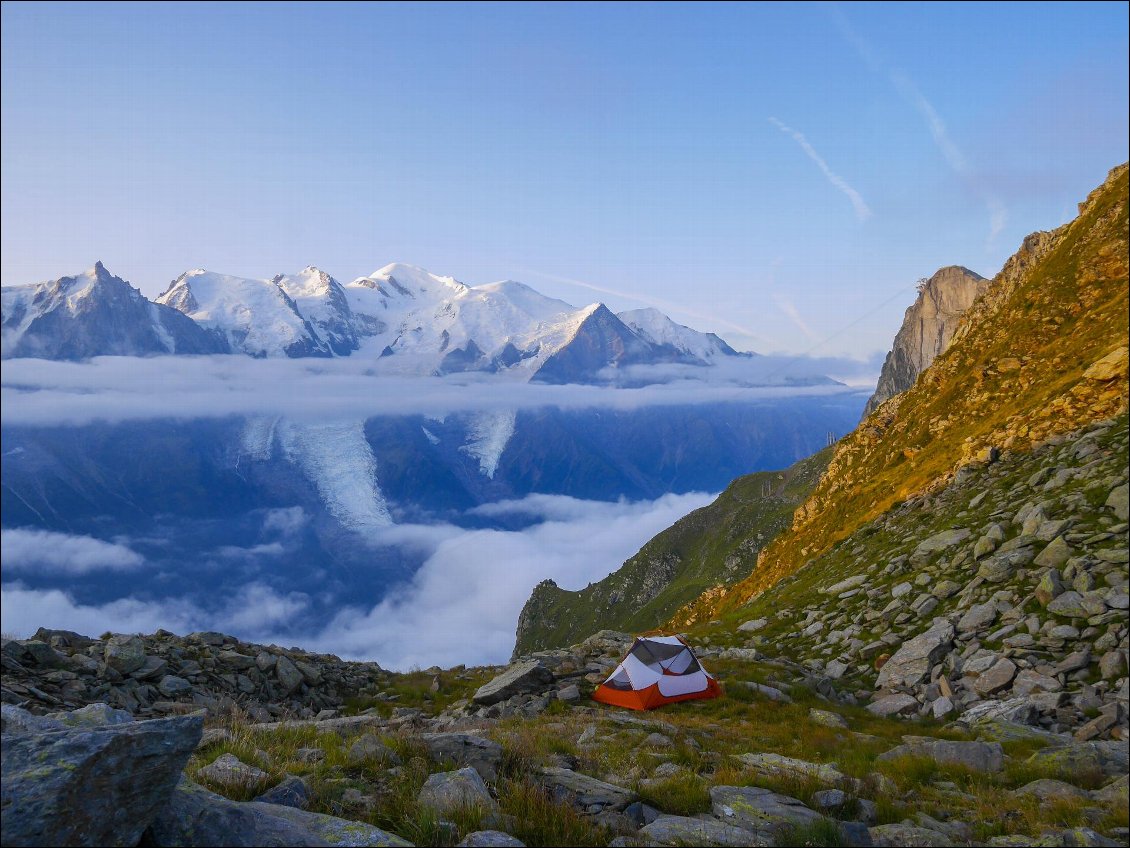 30# Valentin GEVAUX.
Été 2017 : col du Brévent au-dessus de Chamonix pendant le tour des Aiguilles Rouges.