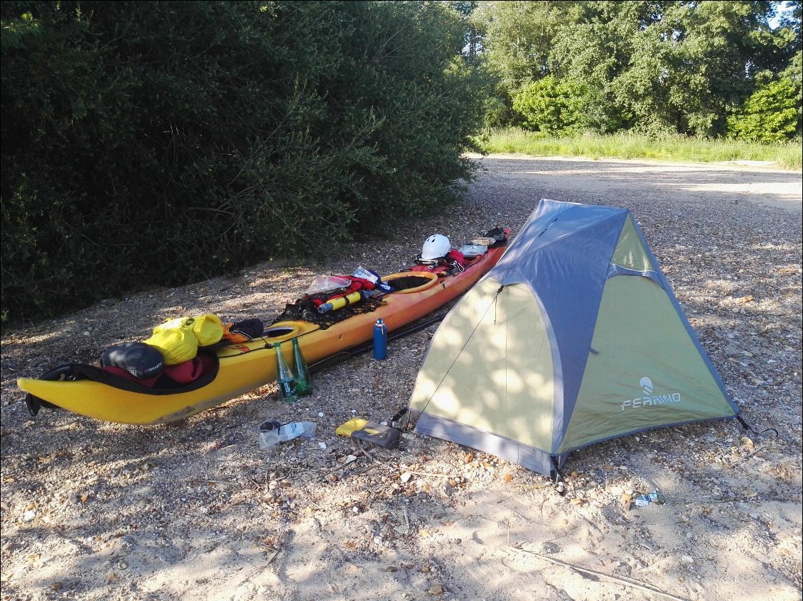 Bivouac juste en amont de Gien