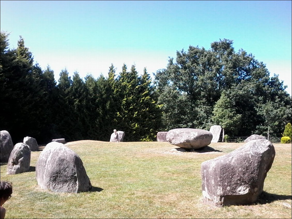 Le plus grand cercle de pierres du Sud Ouest.