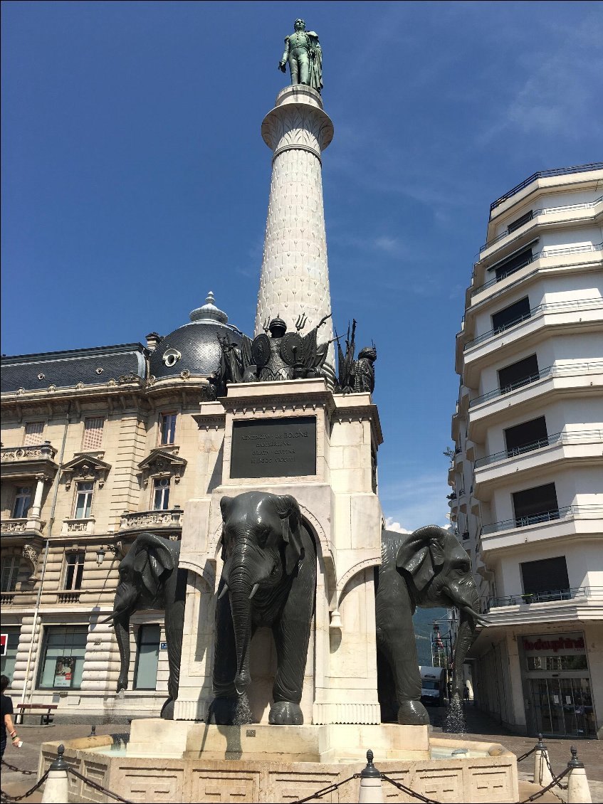 Chambéry, les quatre sans Q