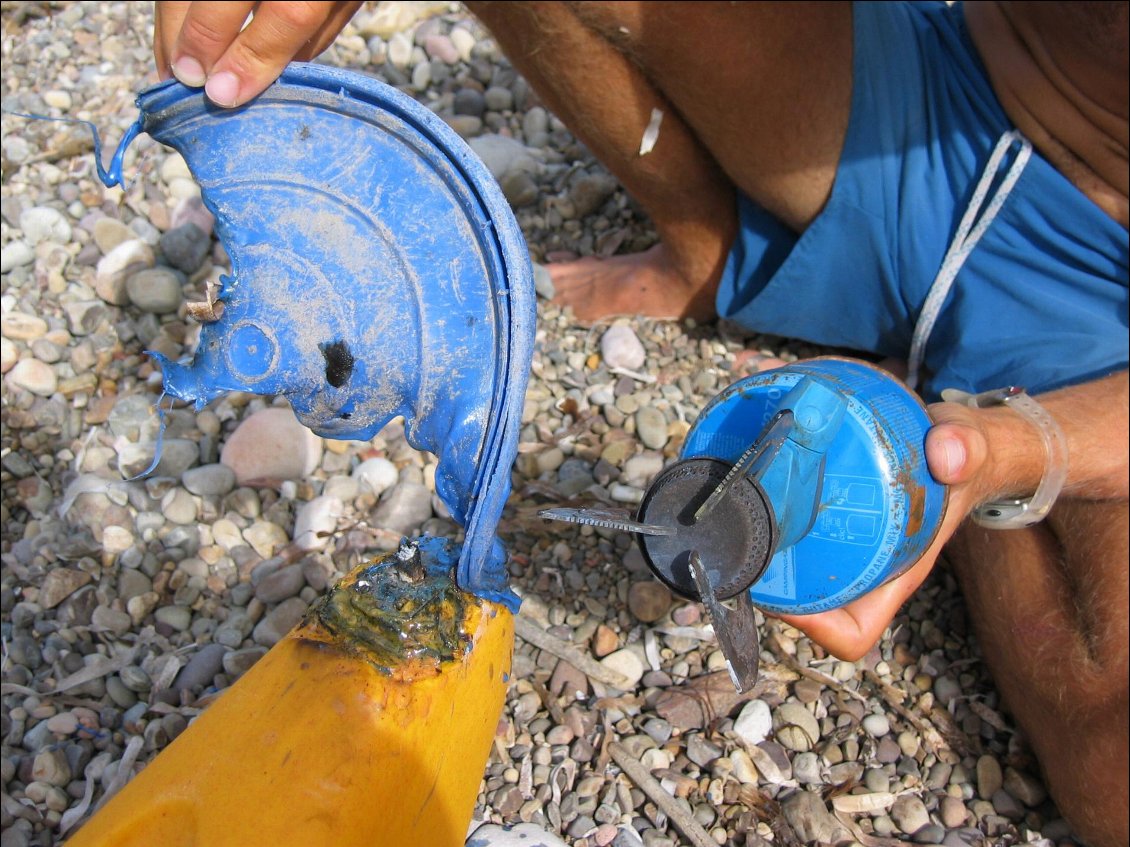 En faisant fondre des déchets de mer pour refaire de la matière