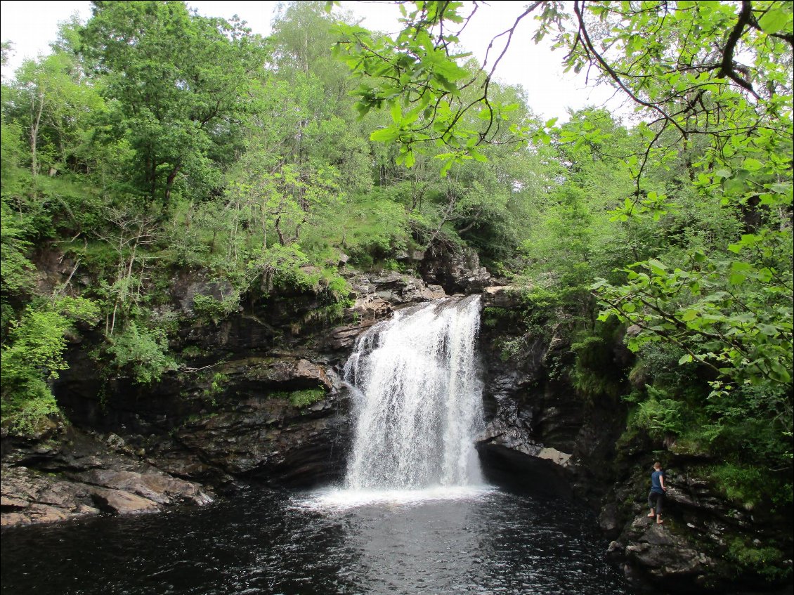 Les chutes de Falloch.