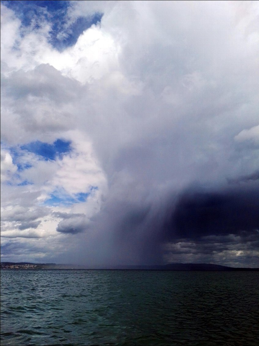 Lac de Constance (CH). L'orage vient de passer !
Ajoutez un commentaire