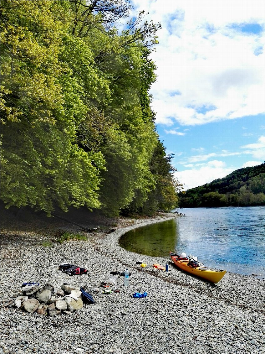 Pause déjeuner en face de Gasthaus Schupfen, mais en Allemagne.