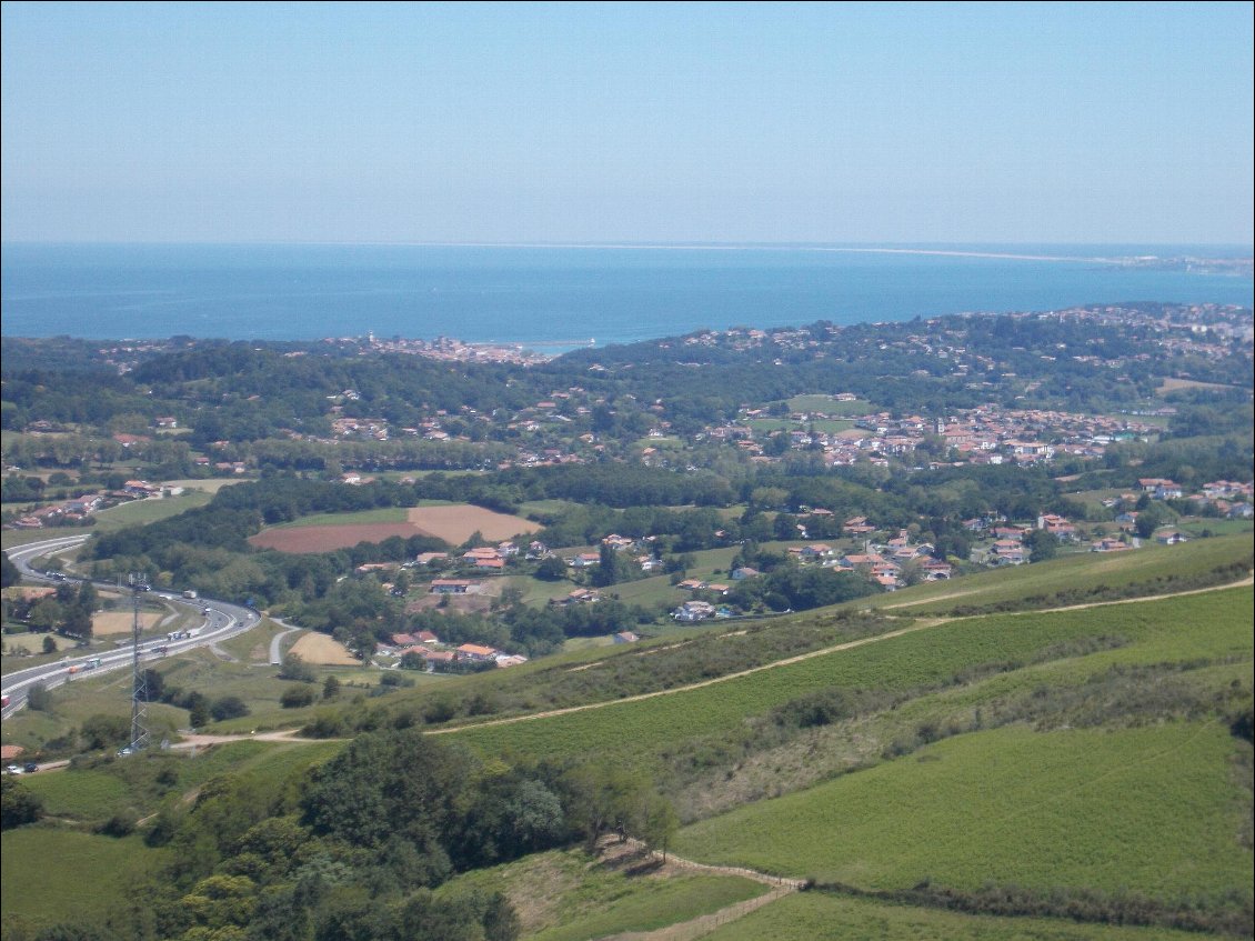 L'océan est toujours là quand je me retourne. Je le verrai encore pendant deux jours !