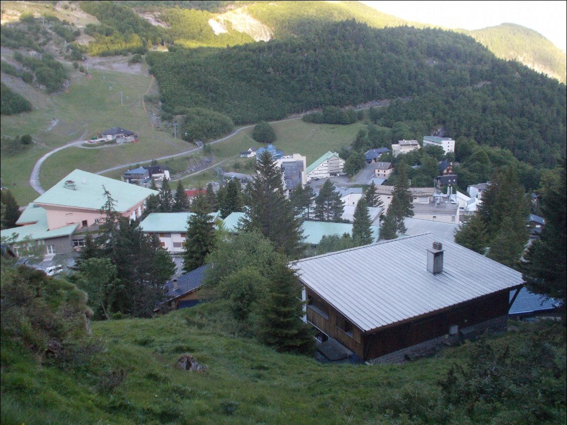 Le village dort encore... enfin le peu de gens qui y vivent !