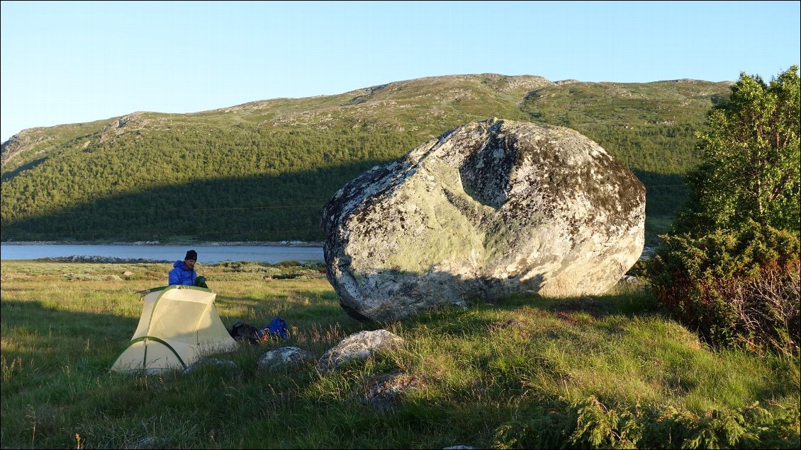 Montage du bivouac.