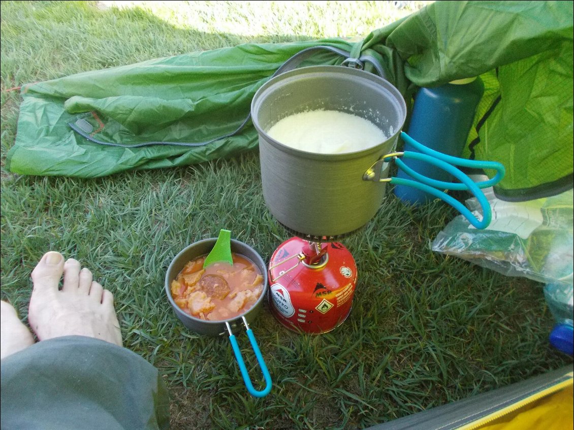 Repas frugal (et si je bouffe un cheval, ça va se voir ?).