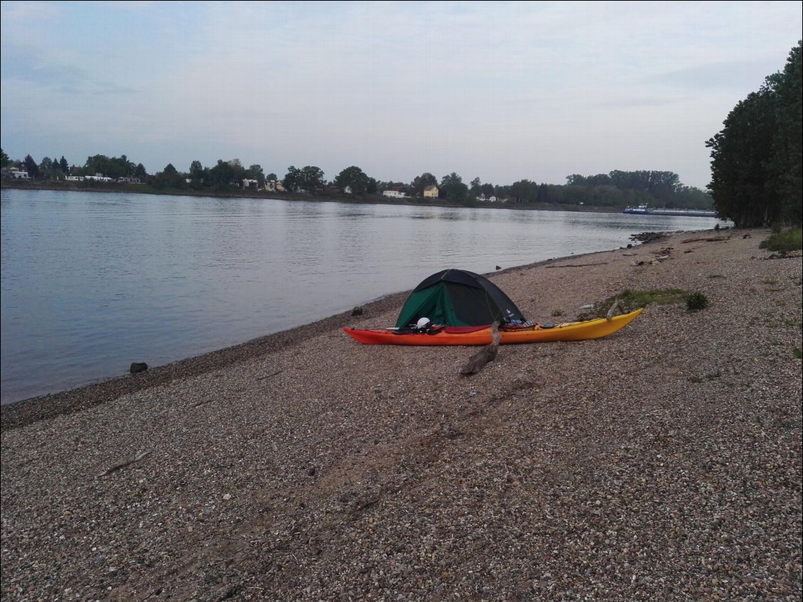 Bivouac à Biebesheim am Rhein (DE)