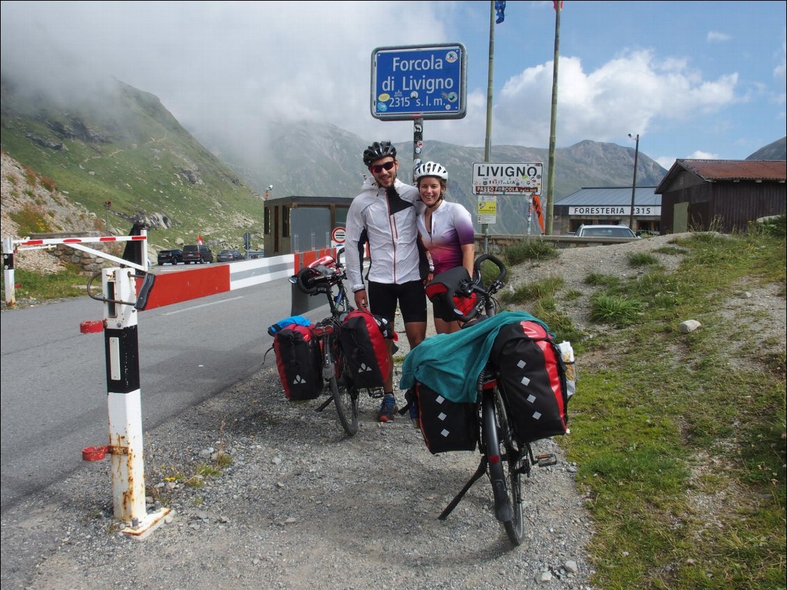 1er col du Jour, et l'arrivée en Suisse !