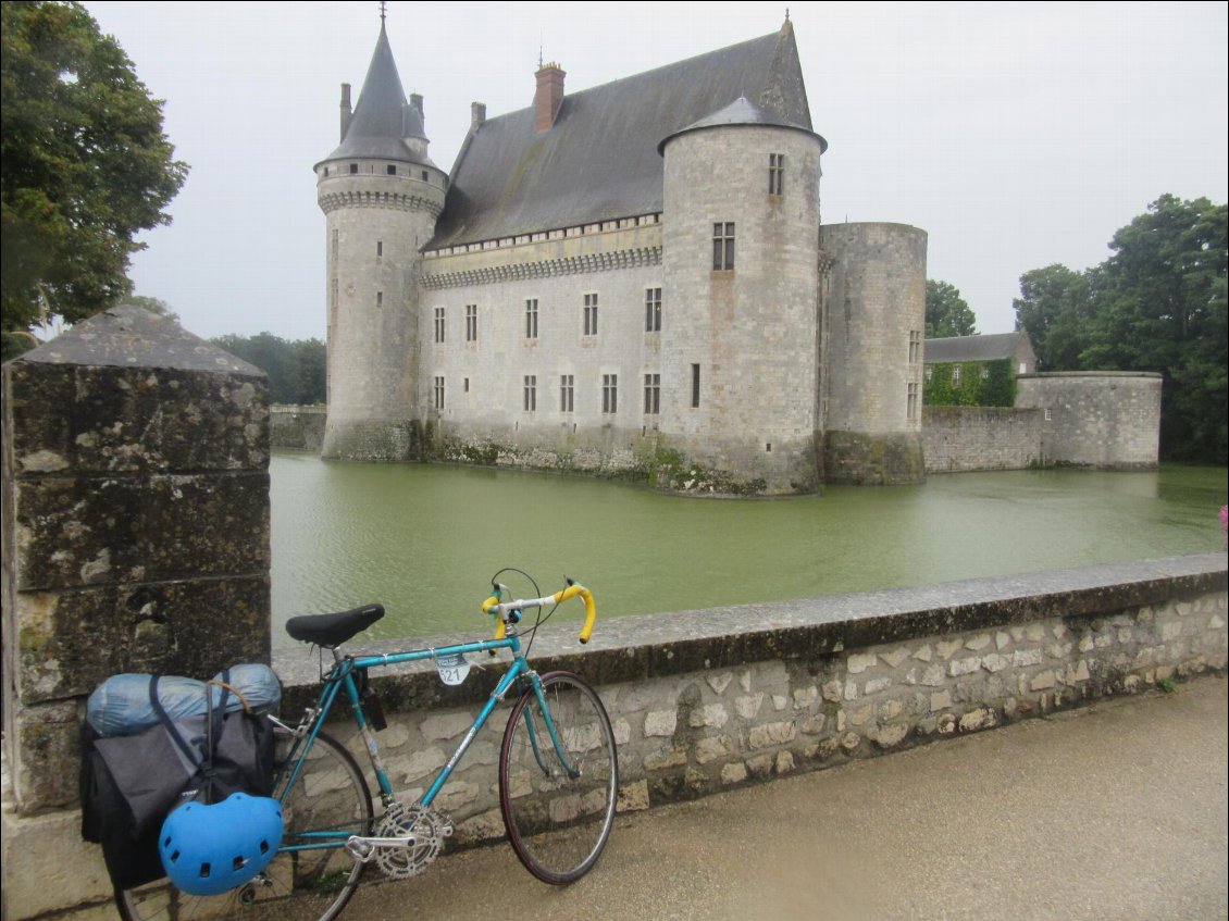 Château de Sully-sur-Loire