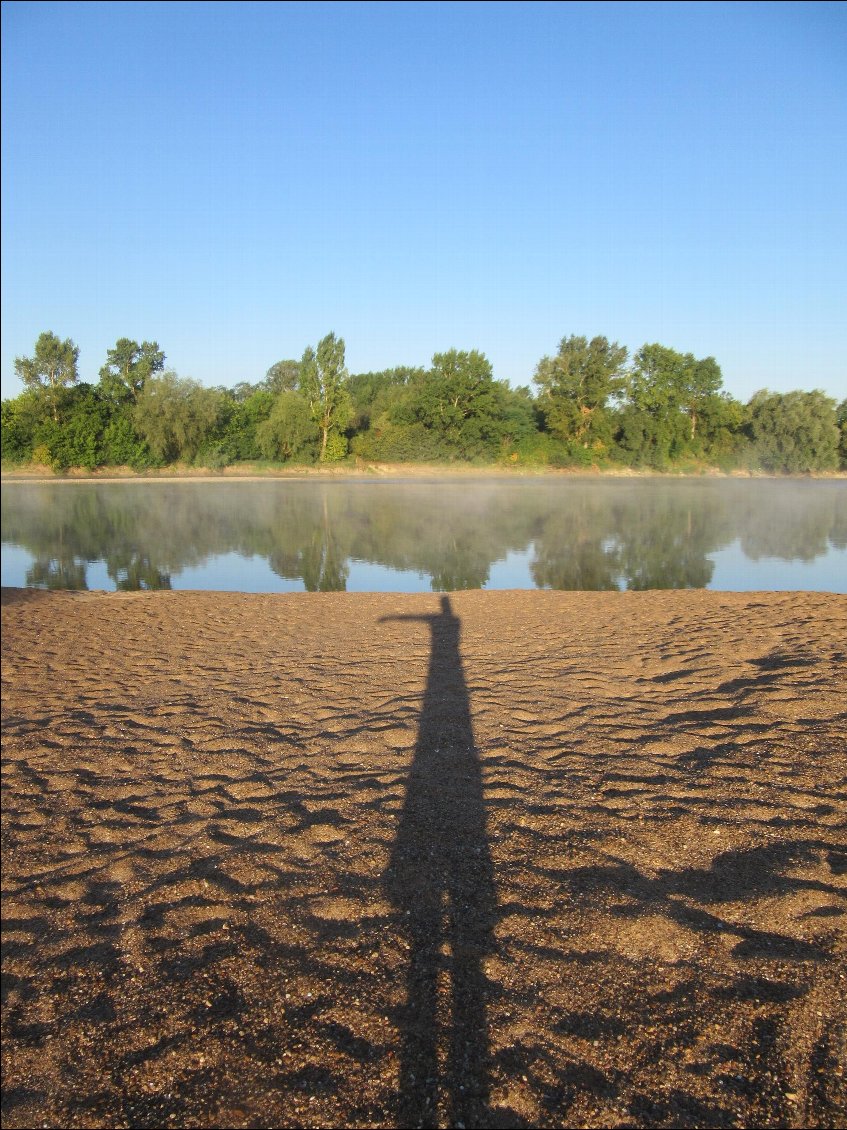 Sur la plage à Bonny-sur-Loire