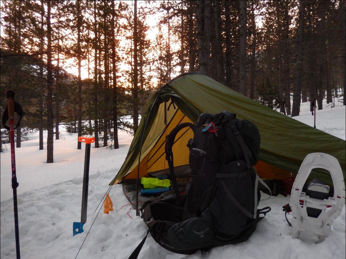 Mon 1er bivouac hivernal, au petit matin.