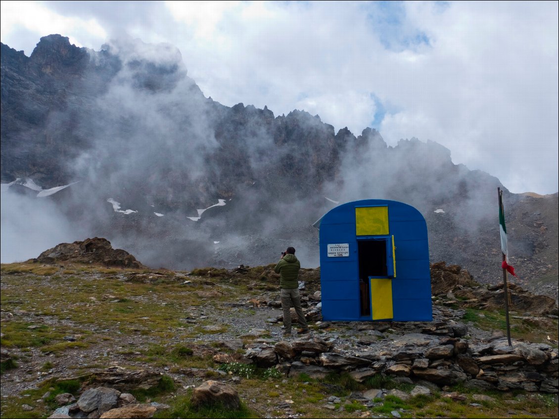 Le bivouac Barenghi.