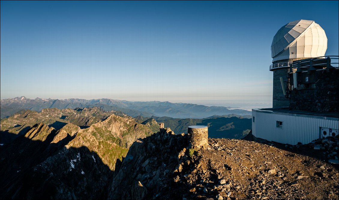 L'observatoire. J'y suis si tôt que l'endroit est désert !