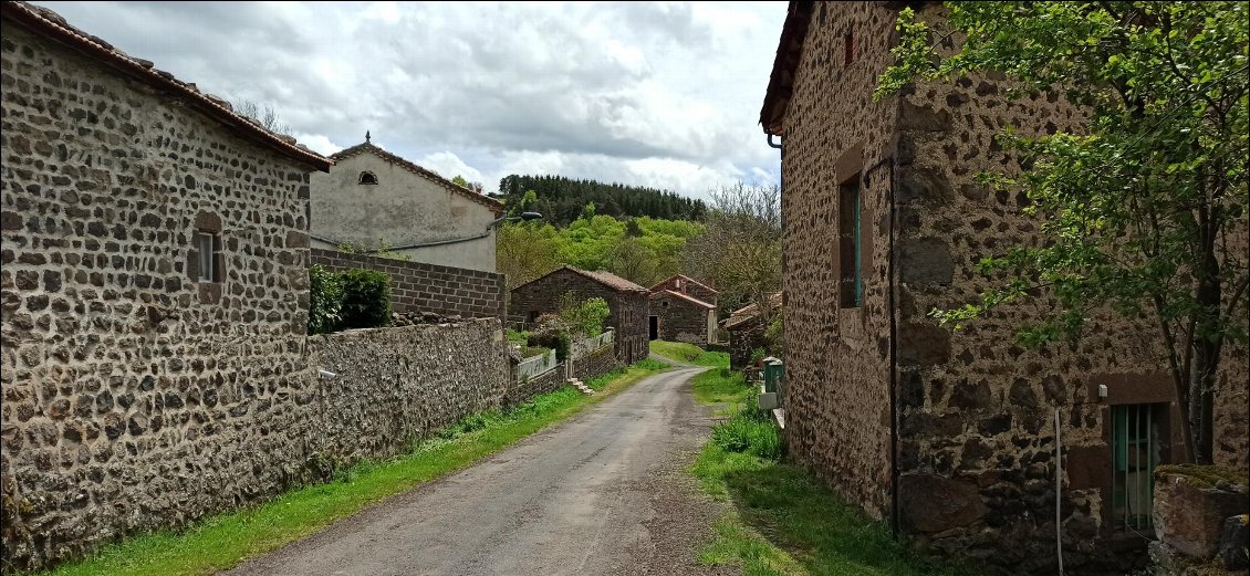 Comme les paysages, l'architecture des habitations est typique de la région.