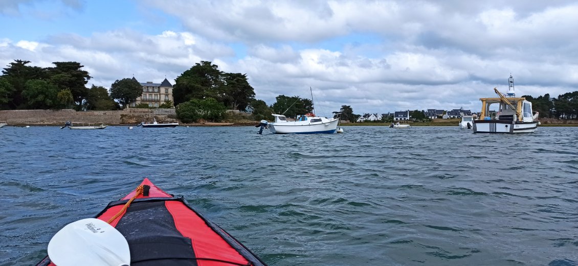 J17. Objectif rempli : le fond du golf, port de Montsarrac - château de Bot Spernem.