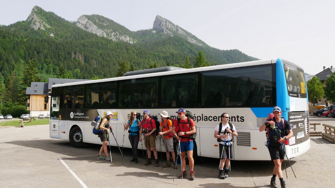 Terminus du bus, c'est à pattes que nous avancerons maintenant.