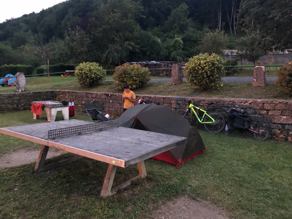 Pour la nuit à Brandeville, nous squattons l'aire de jeux des enfants...