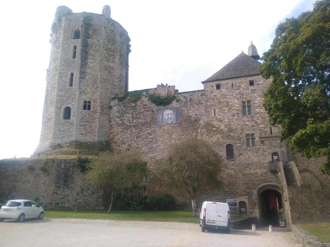 Pique nique au château de Bricquebec