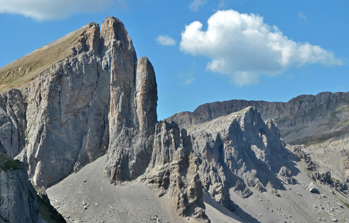 Les Aiguilles d'Ansabère, haute vallée de Lescun (Béarn, Pyrénées Atlantiques)