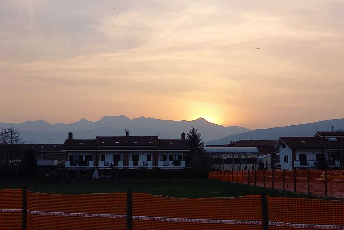 Clin d'oeil du soir, Ciao les Alpes !